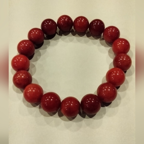 Red Coral Bead Bracelets. Handmade. - Picture 4 of 5